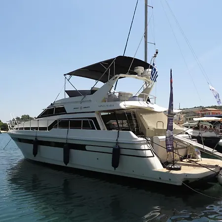 Botel Santa Maria Gaios